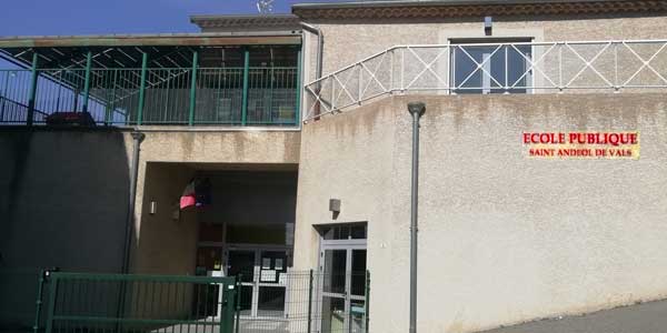 école